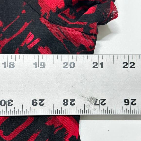 212 Collection Tiered Blouse Plus 1X Red Black Short Sleeve Y2K Vamp Whimsigoth - Picture 6 of 8